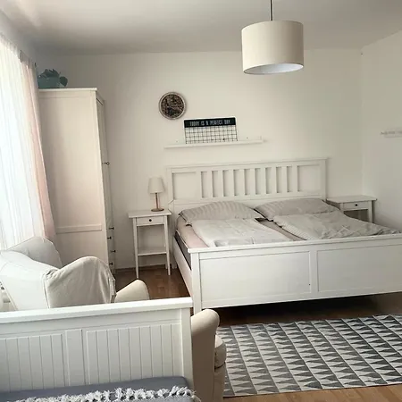 Dubnica-prejta 2 Apartamento Dubnica nad Váhom