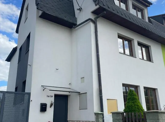 Dubnica-prejta 2 Apartamento Dubnica nad Váhom